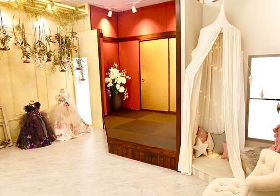 信頼と実績のあるオシャレなスタジオで前撮り撮影